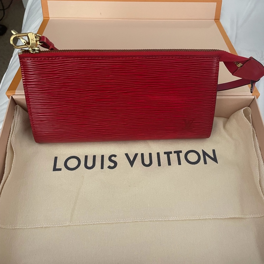 Wristlet Louis Vuitton